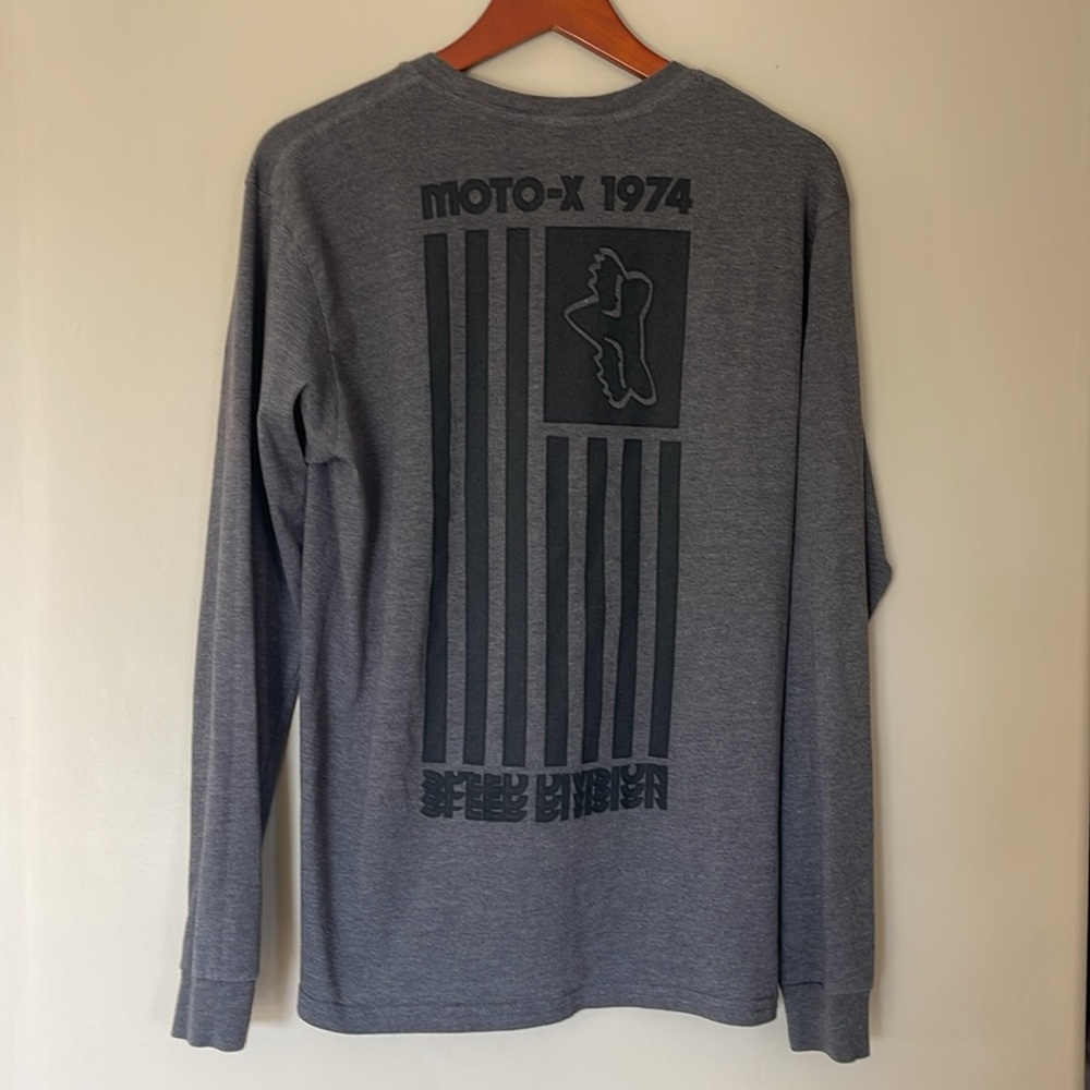 Fox men’s long sleeve tee, medium